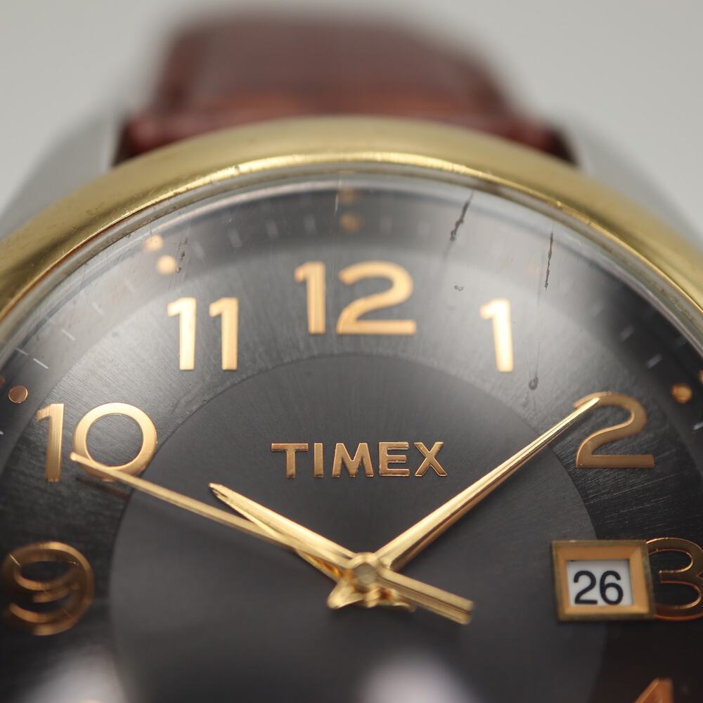 Timex Indiglo Mens 41mm Easy Read Gray Date Watch Brown Leather w New Battery - Picture 5 of 13